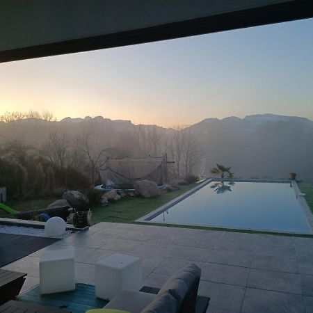 Chambres, Cuisine, Piscine, Spa, Billards, Airhockey, Nature Fillinges エクステリア 写真