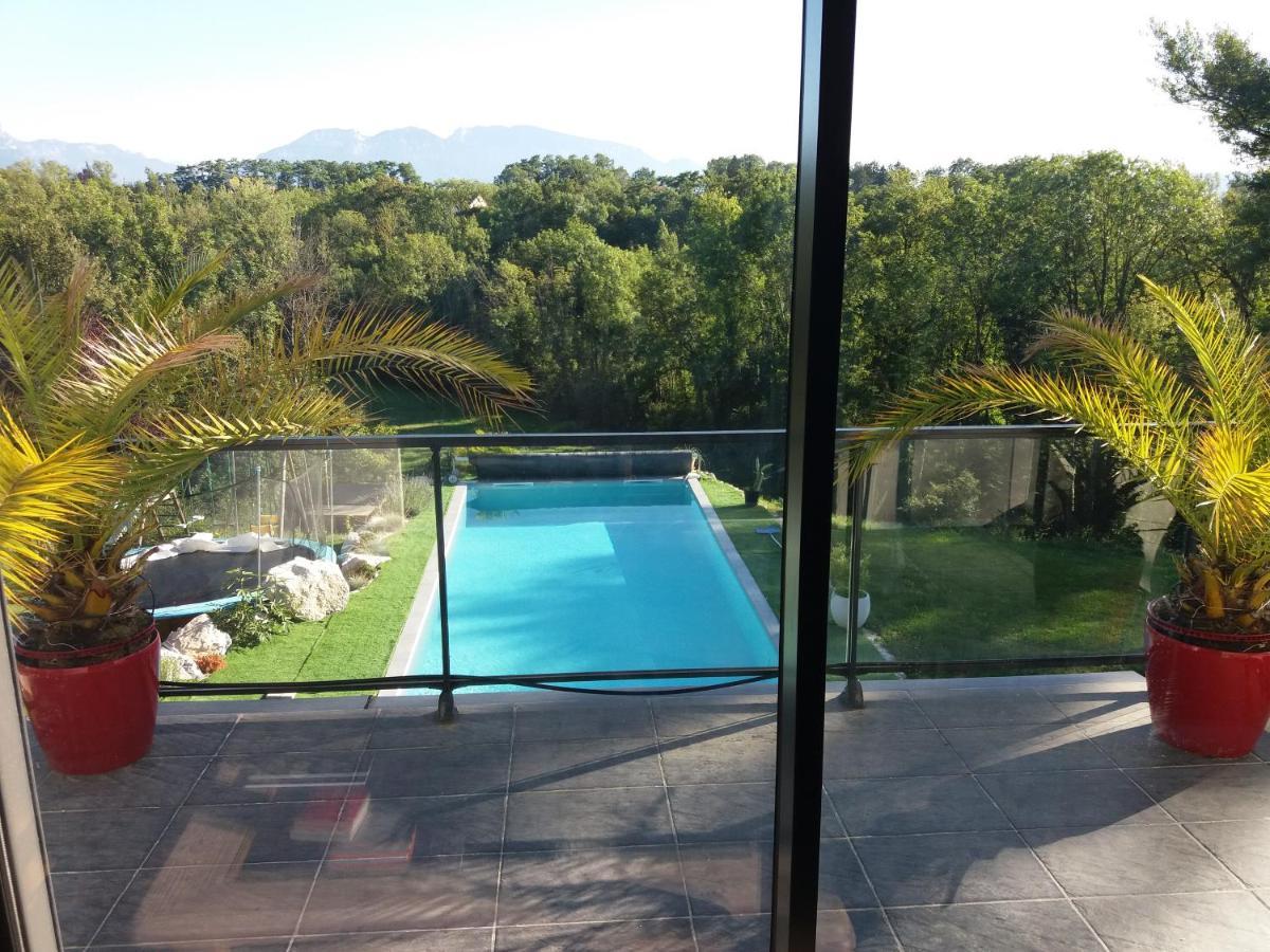 Chambres, Cuisine, Piscine, Spa, Billards, Airhockey, Nature Fillinges エクステリア 写真